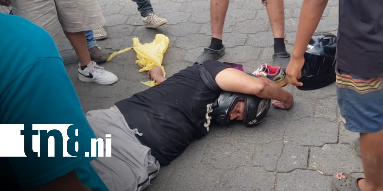 Foto: Aparatoso accidente de motociclista en Managua / TN8