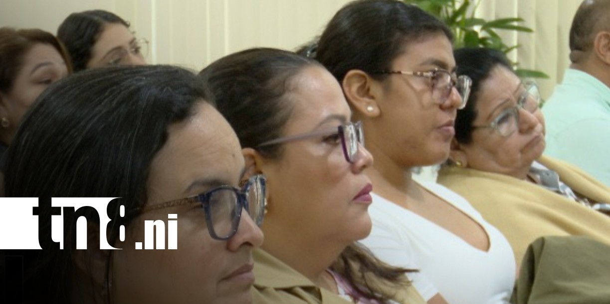 Foto: Trabajadores del sector construcción aportan a consulta sobre reforma constitucional en Nicaragua / TN8