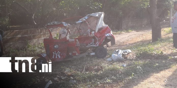 Foto: Accidente de tránsito en La Paz Centro cobra una vida / TN8 Foto: Accidente de tránsito en La Paz Centro cobra una vida / TN8