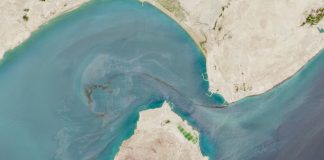 Foto: Derrame de petróleo en islas de Irán