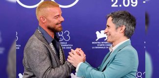 Foto: Gael García y Ricky Martin llegan a Venecia/Cortesía