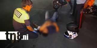 Foto: Fuerte colisión entre motos en Las Colinas, Managua/TN8