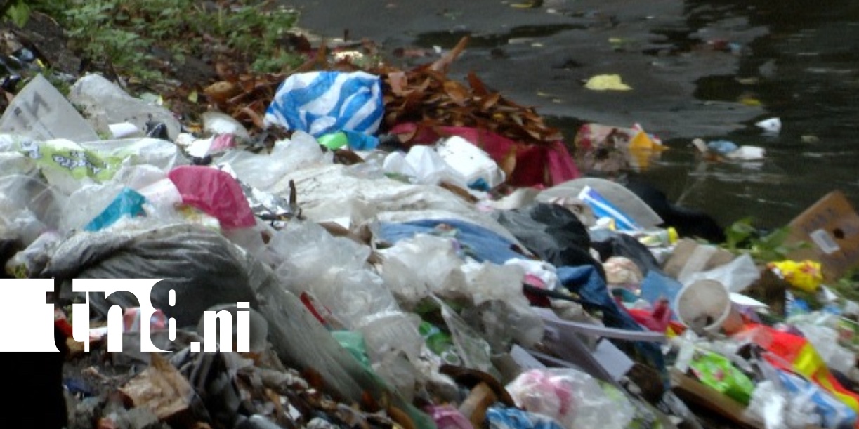 foto: Limpieza recién terminada y nuevamente arrojan basura en Nueva Vida/tn8