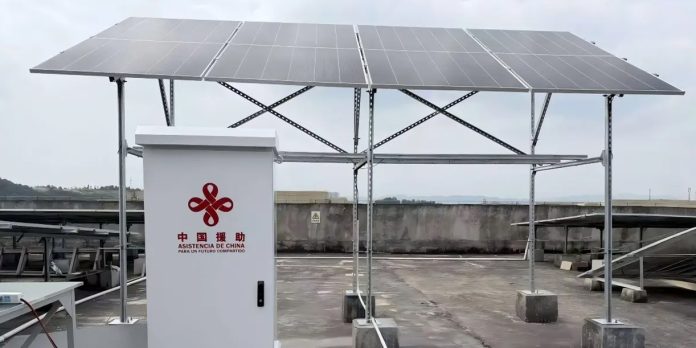 Foto: China entrega 5.000 sistemas solares a Cuba/Cortesía Foto: China entrega 5.000 sistemas solares a Cuba/Cortesía