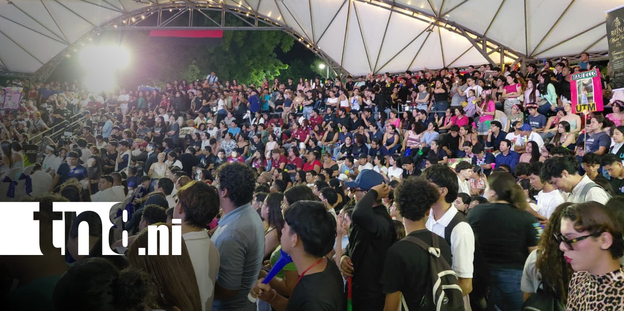 Foto: UAM celebra la coronación de Fernanda Blandón/TN8