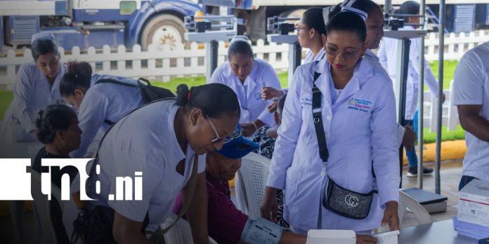 1 Foto: Familias de la Costa Caribe Norte reciben atención médica especializada/TN8