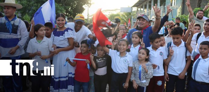 Foto: Nuevas calles adoquinadas mejoran circulación en barrio Olivero de Siuna/TN8 Foto: Nuevas calles adoquinadas mejoran circulación en barrio Olivero de Siuna/TN8