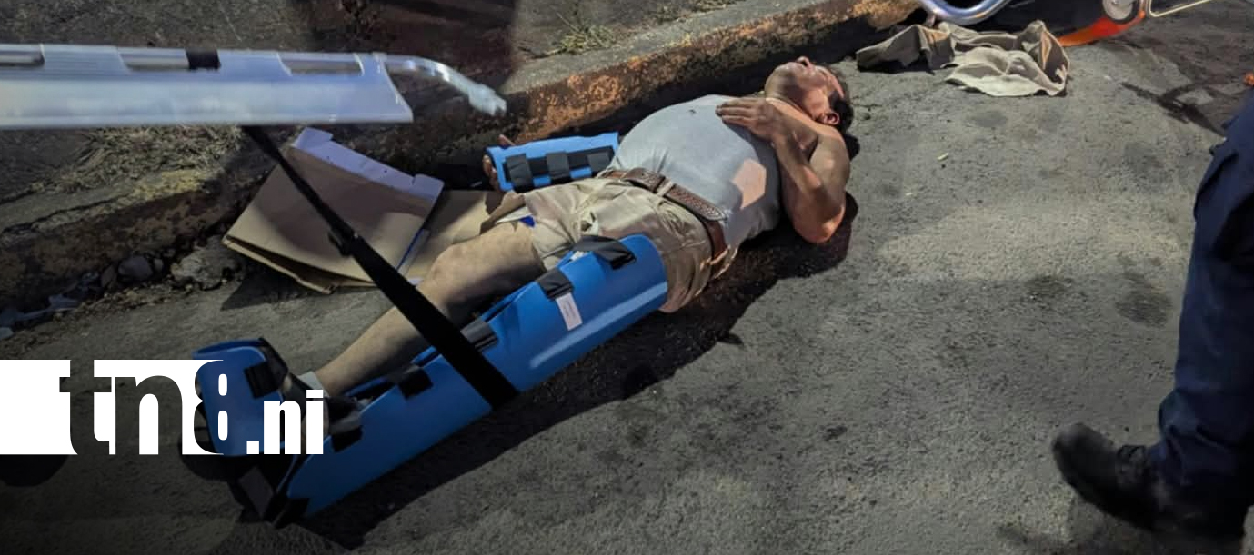 Foto: Peatón resulta lesionado tras ser impactado por una motocicleta en Managua/TN8