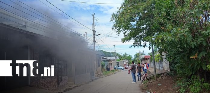Foto: Incendio causa daños en dos viviendas de Nandaime/TN8 Foto: Incendio causa daños en dos viviendas de Nandaime/TN8