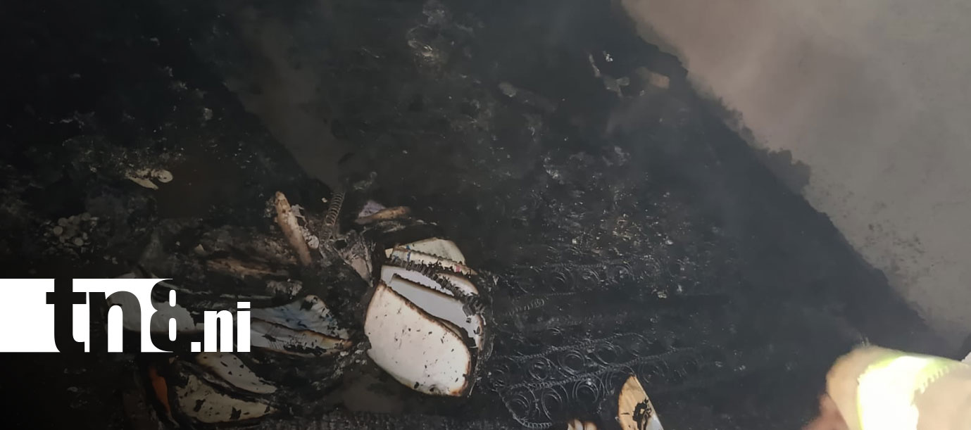 Foto: Incendio causa daños en dos viviendas de Nandaime/TN8