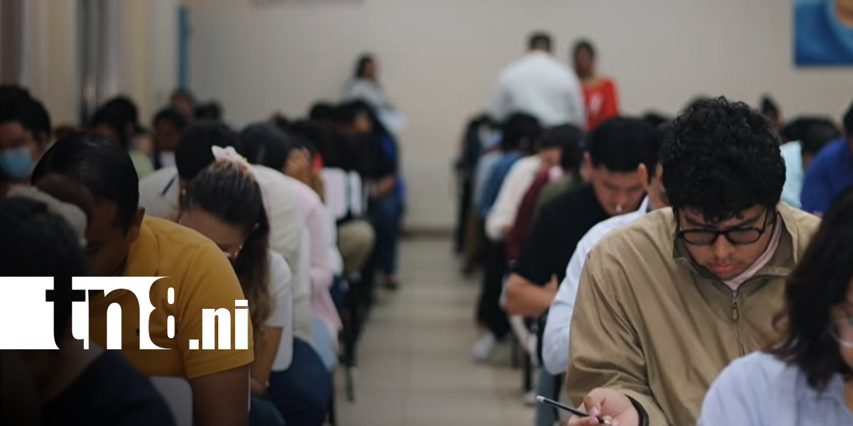 Foto: Becas y residencias impulsan la permanencia de jóvenes en la universidad/TN8