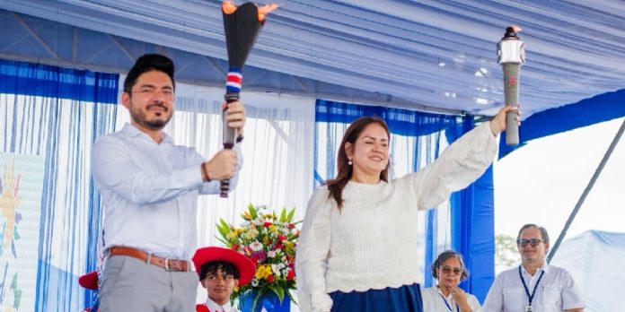 Foto: Nicaragua y Costa Rica estrechan lazos con el histórico paso de la Antorcha/Cortesía