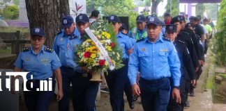 Foto: Honran a oficiales caídos en cumplimiento del deber/TN8