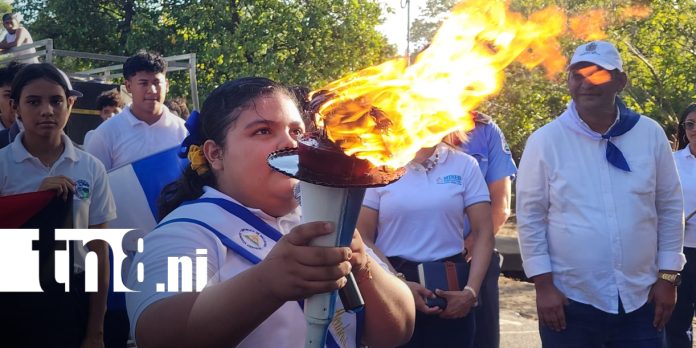 2 Foto: La Antorcha de la Libertad ilumina León en su recorrido por Nicaragua/TN8