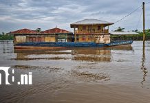 Río Wawashang se desborda y obliga a más de 50 familias a autoevacuarse Foto: Lluvias provocan desborde del río Wawashang en Laguna de Perlas/TN8