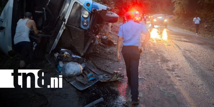 2 Foto: Fuerte accidente de tránsito deja al menos siete personas lesionadas en Chontales/TN8