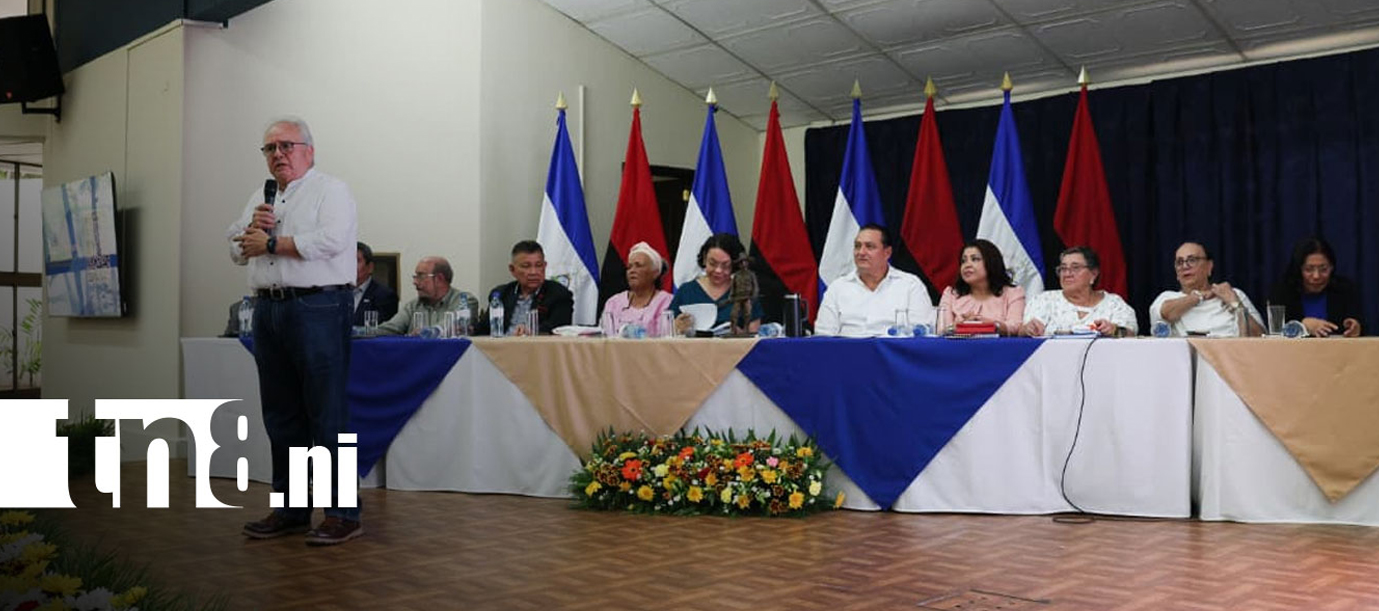 Foto: Presidente de la Asamblea Nacional presenta propuesta de Reforma Constitucional a universidades/TN8