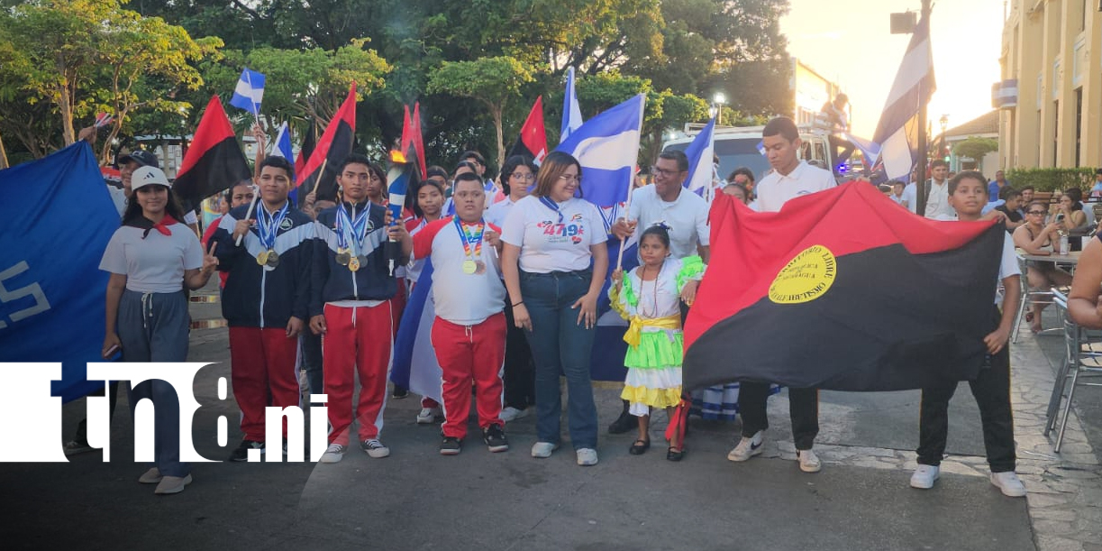 Foto: La Antorcha de la Libertad ilumina León en su recorrido por Nicaragua/TN8