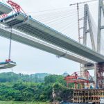 China: El puente Shituo queda unido en sus tramos vial y ferroviario Foto: El puente Shituo completa su conexión ferroviaria y vial/Cortesía