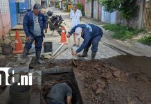 ENACAL responde a denuncia por fuga de agua en Santa Ana Sur Foto: ENACAL responde por fuga de agua en Santa Ana Sur/TN8