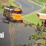 Foto: Motociclista resulta lesionado tras choque con autobús/TN8