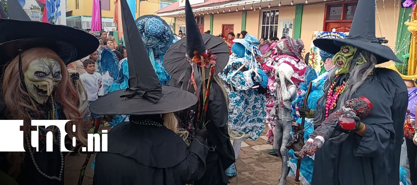 Foto: Familias promesantes entregan la mayordomía de San Jerónimo a la Alcaldía de Bluefields/TN8