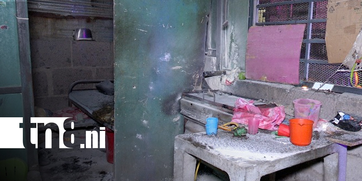 Foto: Cinco personas afectadas por conato de incendio en Villa Vallarta/TN8