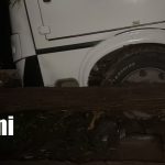 Ruta 6 pierde el control y termina contra un árbol en Juigalpa, Chontales Foto: Ruta 6 se sale de la trayectoria y choca contra un árbol en Chontales/TN8