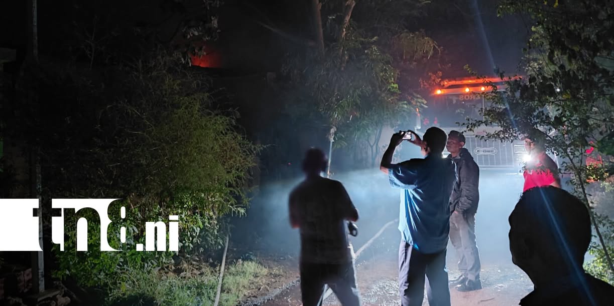 Foto: Tragedia: fuego destruye vivienda en Managua/TN8
