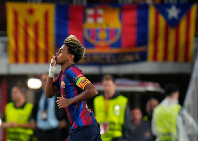 Barcelona barcelona, lamine, yamal,