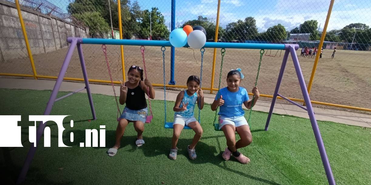 Foto: Benedicto Valverde estrena parque infantil/TN8