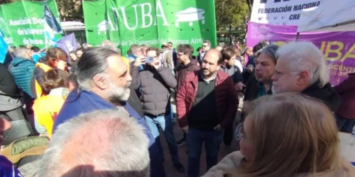 Foto: Paro universitario en Argentina por reclamo salarial/Cortesía