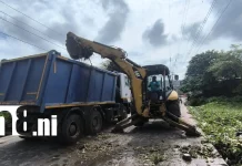 Jornada de limpieza despeja basura acumulada en la Rampa El Rosario, Estelí Foto: Maquinaria entra en acción para despejar la Rampa en Estelí /TN8
