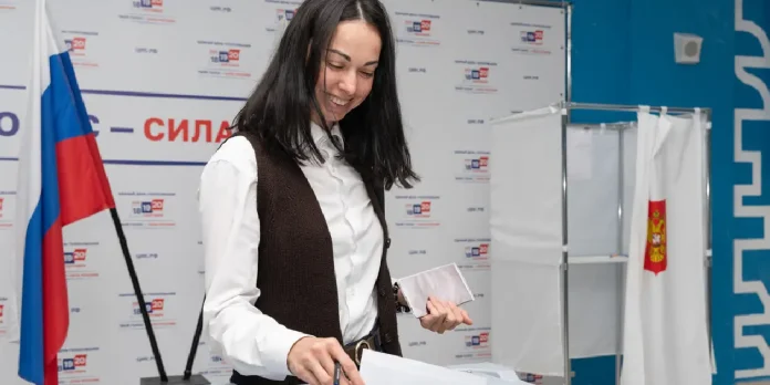 Plantilla Moderna TN8.Ni-Recuperado (14) Foto: Comienzan en Rusia tres días de votación para elegir a la Duma Estatal /Cortesía