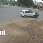 ¡Otro accidente en el “Cruce de la Muerte”! Motociclista es impactado por un carro Foto: Otro accidente vuelve a encender las alertas en el “Cruce de la Muerte” /TN8