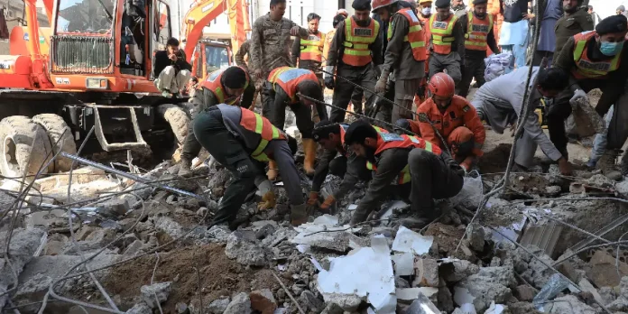 Plantilla Moderna TN8.Ni-Recuperado (14) Foto: Explosión y tiroteo dejan 12 muertos en Pakistán /Cortesía