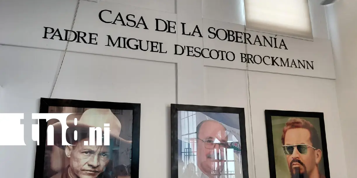 Foto: Universitarios conocen el legado del Padre Miguel D'Escoto /TN8