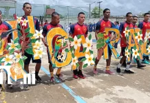 Albergados del penal de Bluefields hacen historia con su primer desfile patrio Foto: Con orgullo patrio, albergados desfilan en penal de Bluefields /TN8