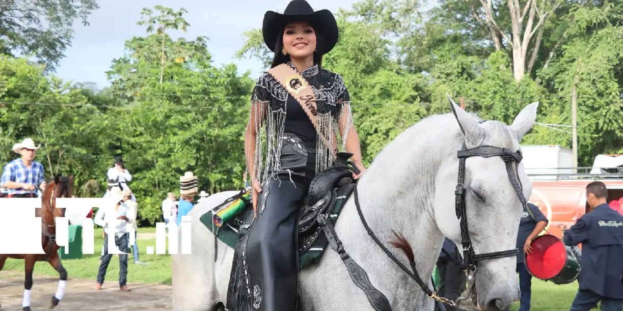 Foto: Desfile hípico marca el inicio de las Fiestas Patrias en Siuna /TN8