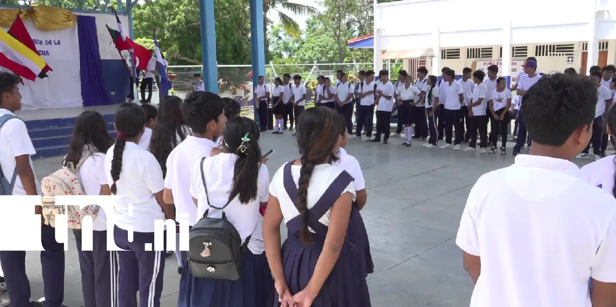 Foto: Ometepe se llena de orgullo patrio con el recorrido de la Antorcha /TN8