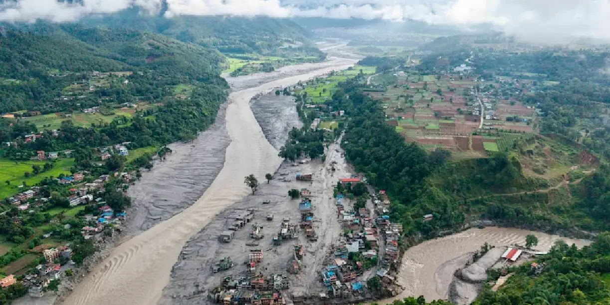 Foto: Inundaciones en Nepal dejan miles de desaparecidos /Cortesía