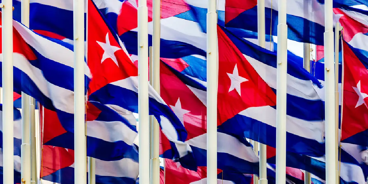 Foto: China llama a frenar las amenazas contra Cuba /Cortesía