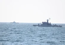 Simulacro naval termina en tragedia: 14 marinos mueren ahogados en Kazajistán Foto: Mueren 14 militares durante un simulacro naval en Kazajistán /Cortesía