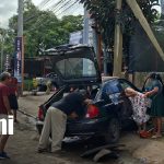 Foto: Accidente con personas prensadas en Sabana Grande, Managua / TN8
