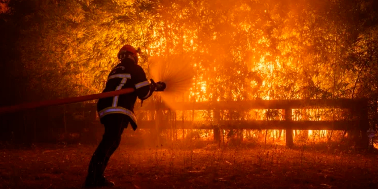 Foto: Bomberos de Francia protestan en París por más recursos y personal / Cortesia