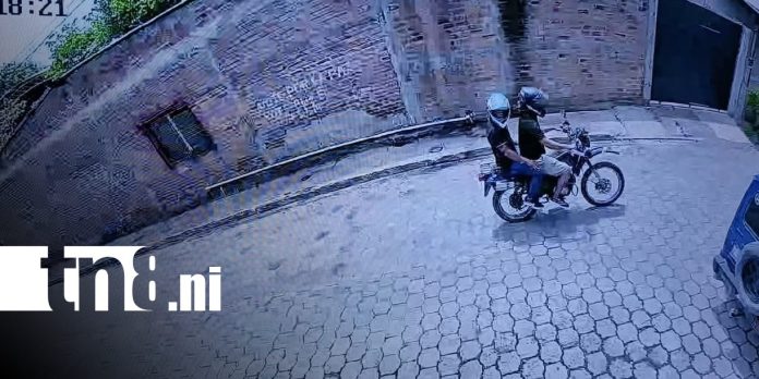 Foto: Cuatro implicados en robo de joyería en Chinandega / TN8