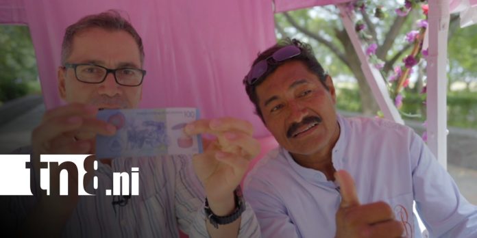 Foto: Don Mauricio, cochero de Granada y emblema del billete de 100 córdobas / TN8