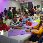 Foto: Homenaje a parteras de Managua / TN8