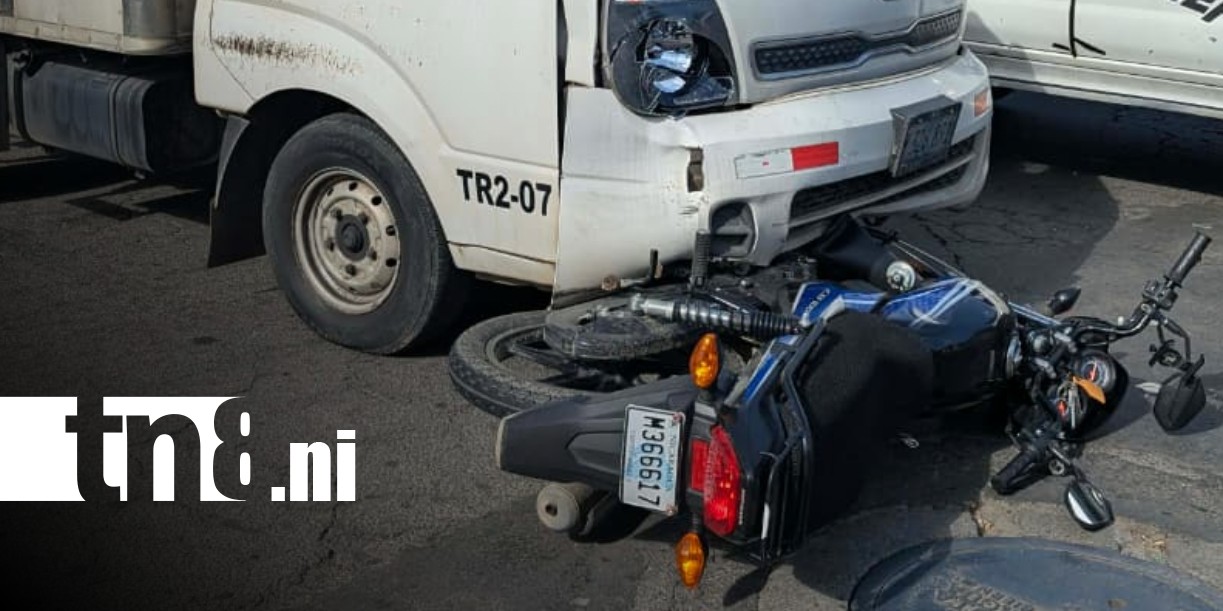 Foto: Accidente por tirarse un "Alto" en Managua / TN8