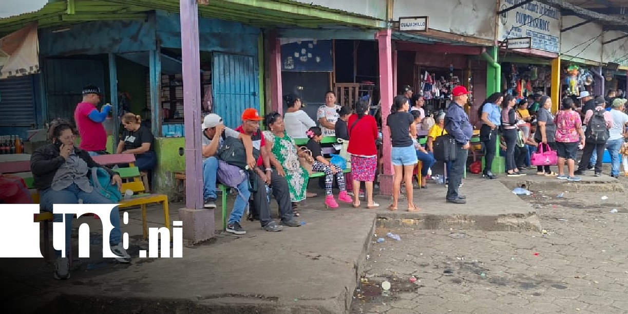 Foto: Terminal de buses en mercados de Managua / TN8
